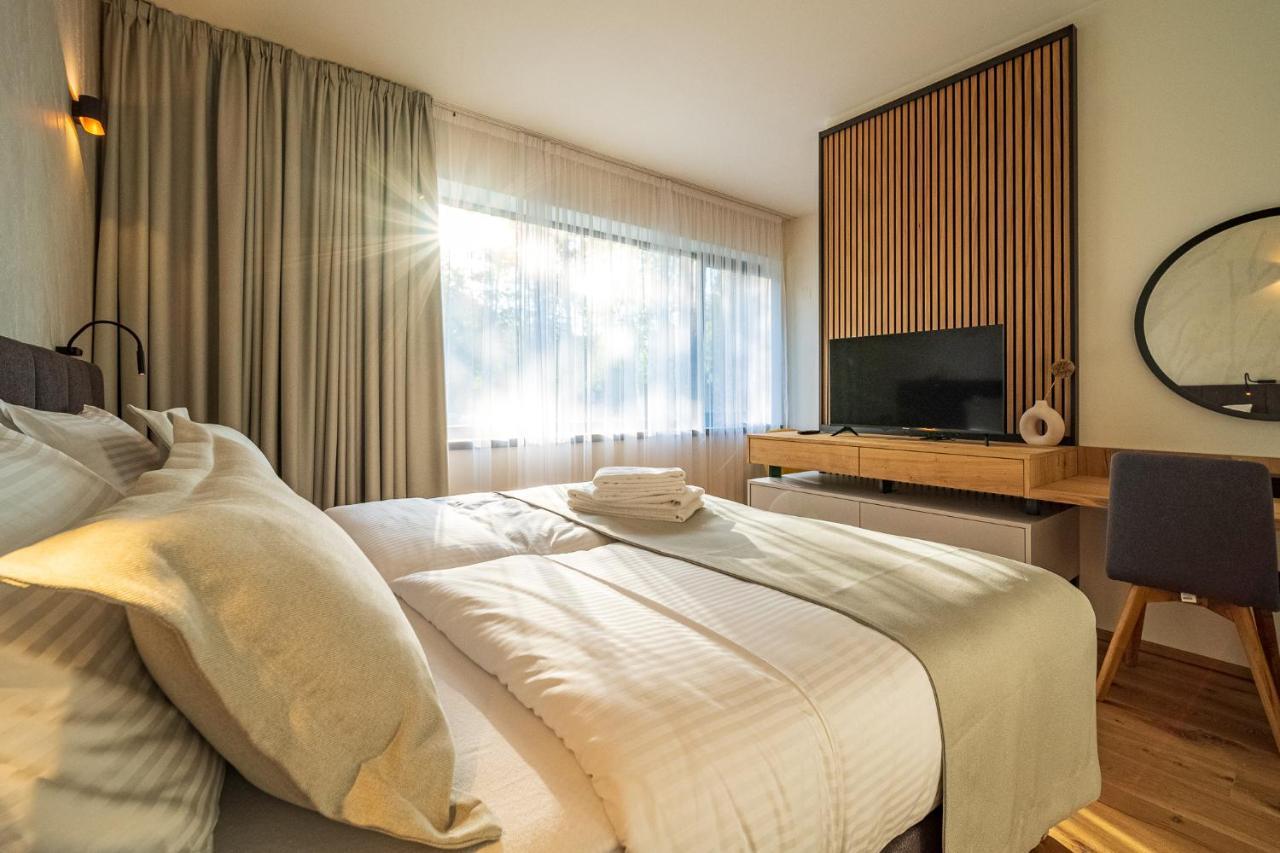 Vista Resort & Club Praha Bagian luar foto